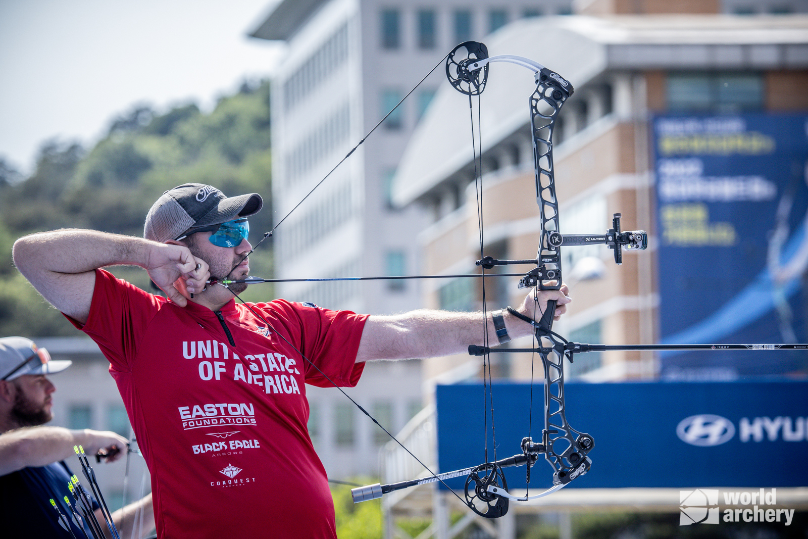 Easton Arrow Tote - Big Jim's Bow Company